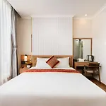 Luna Hotel Saigon Center